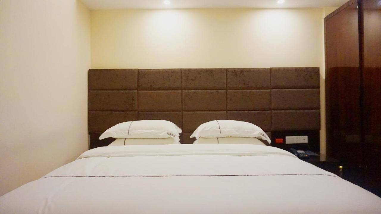 Jingtu Hotel Zhanjiang Dingsheng Plaza Store Kültér fotó