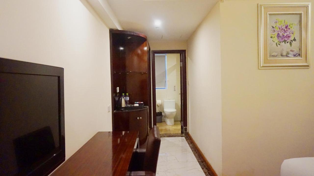 Jingtu Hotel Zhanjiang Dingsheng Plaza Store Kültér fotó